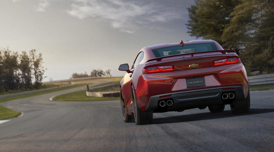  Chevrolet Camaro SS 2016 года  (фото 4 из 8)